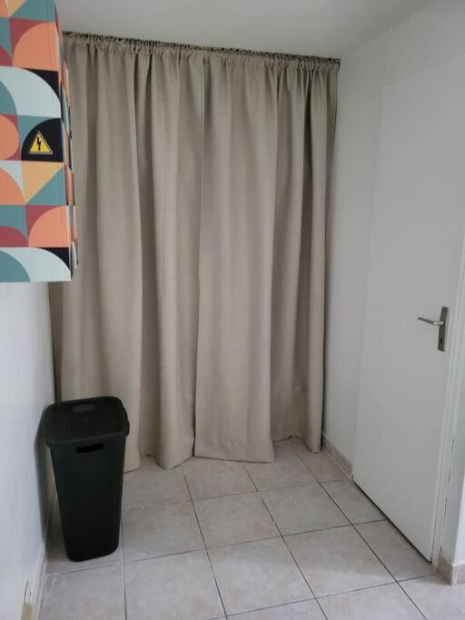Appartement Paris Disneyland, Parking Gratuit, Rer A 诺伊斯·勒·格兰德 外观 照片